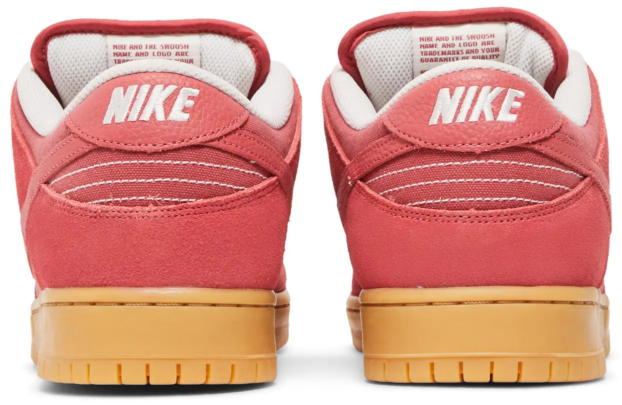 Nike SB Dunk Low Adobe
