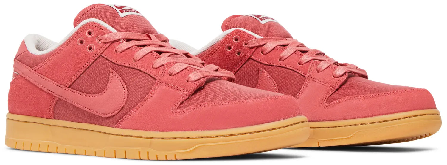 Nike SB Dunk Low Adobe