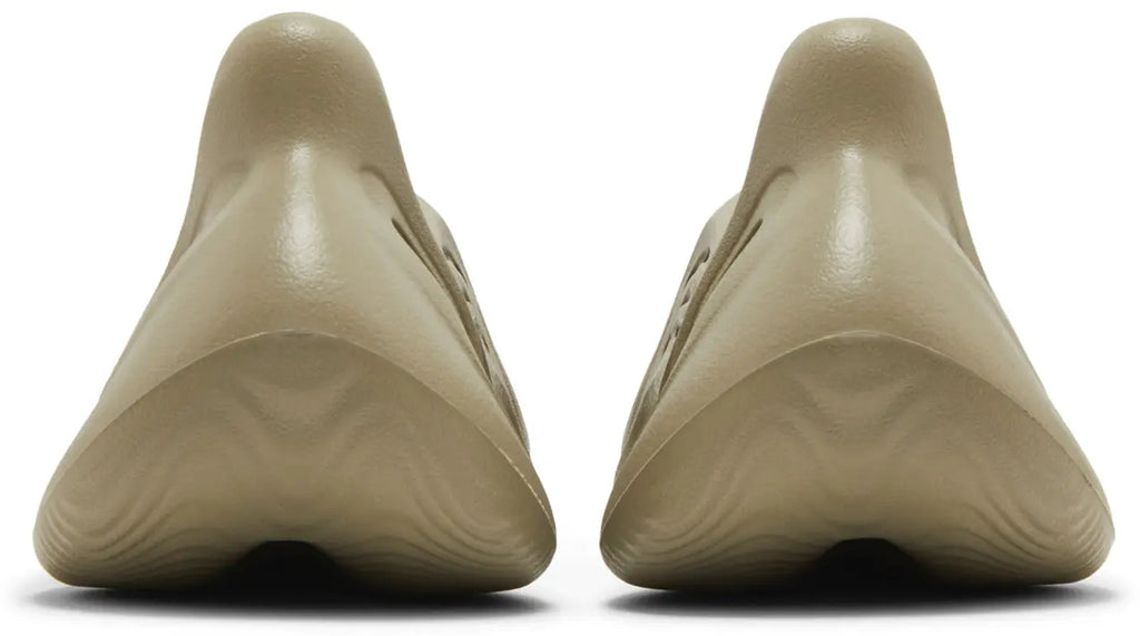 adidas Yeezy Foam RNR Stone Salt