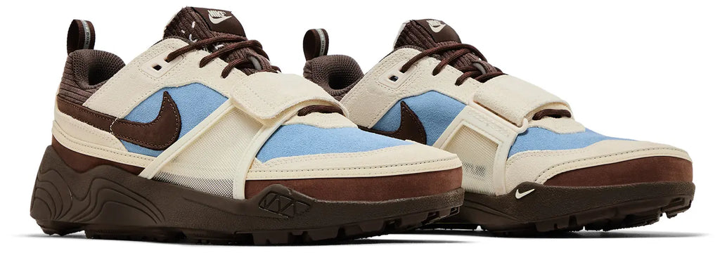 Travis Scott x Nike Zoom Field Jaxx 'Leche Blue'