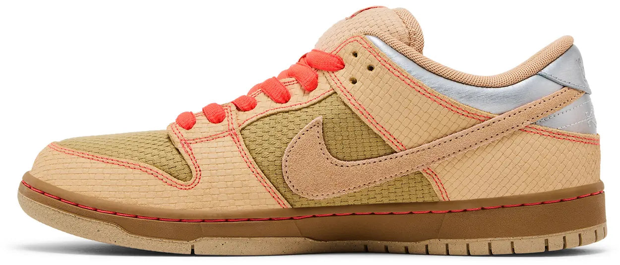 Nike SB Dunk Low 'Songkran