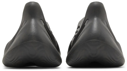 adidas Yeezy Foam RNR Onyx