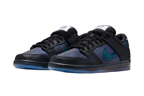 Bluetile x Nike SB Dunk 'Black Marina White'